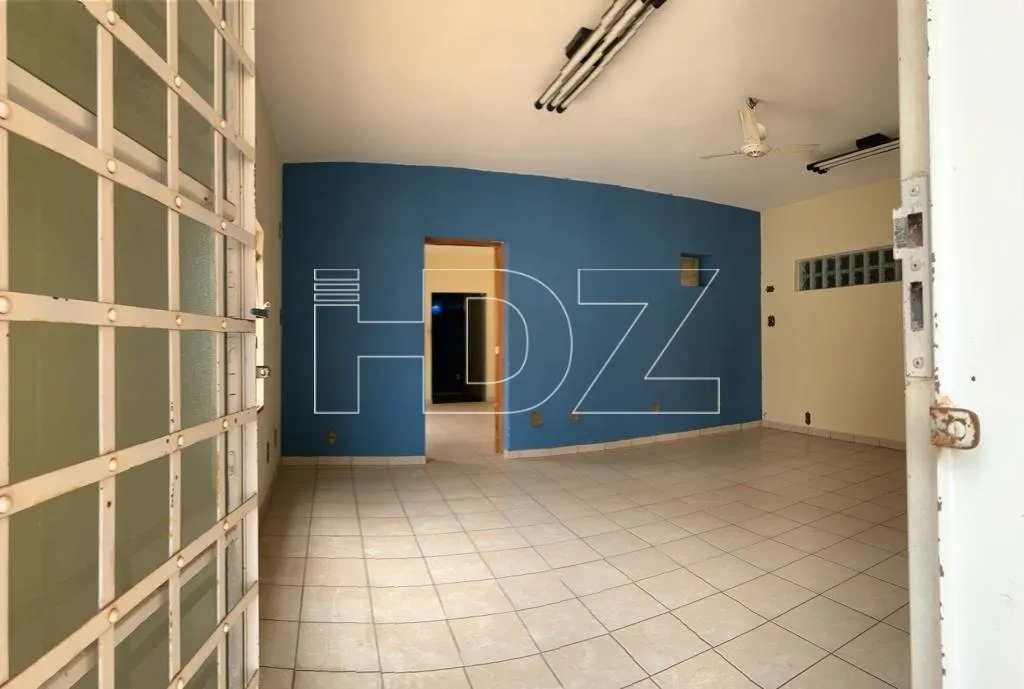 Sala para alugar no Centro em frente ao Assaí