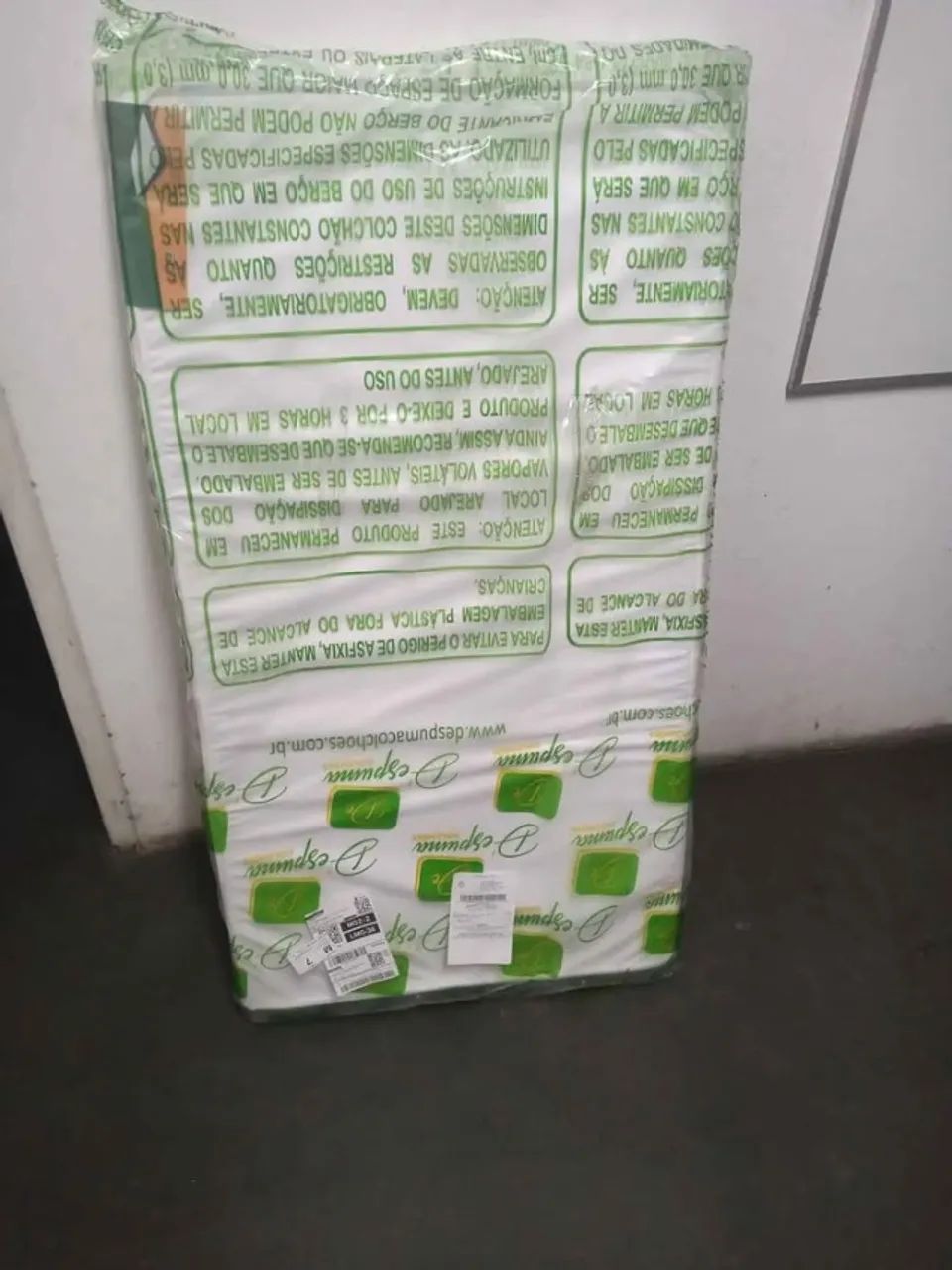 COLCHÃO PARA BERÇO NOVO, NA EMBALAGEM - 0,70 CM
