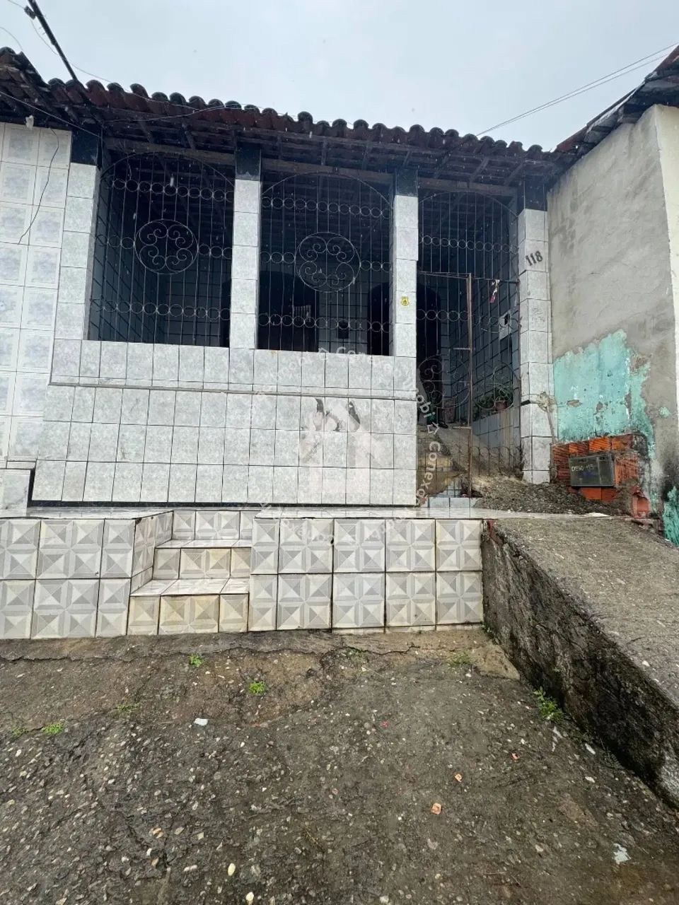 Vende-se casa no centro de Laranjeiras - Foto 2