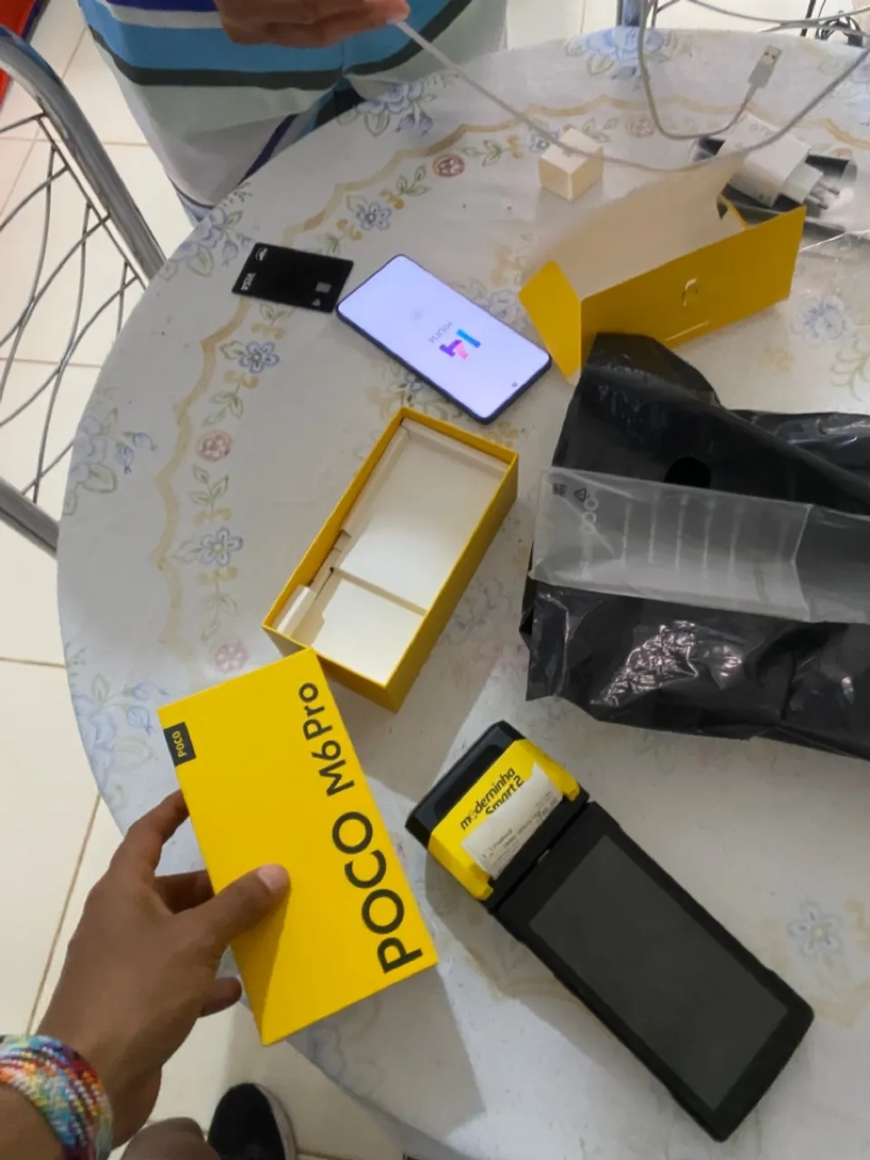 POCO m6 Pro - celular lacrado na caixa original, venda imediata