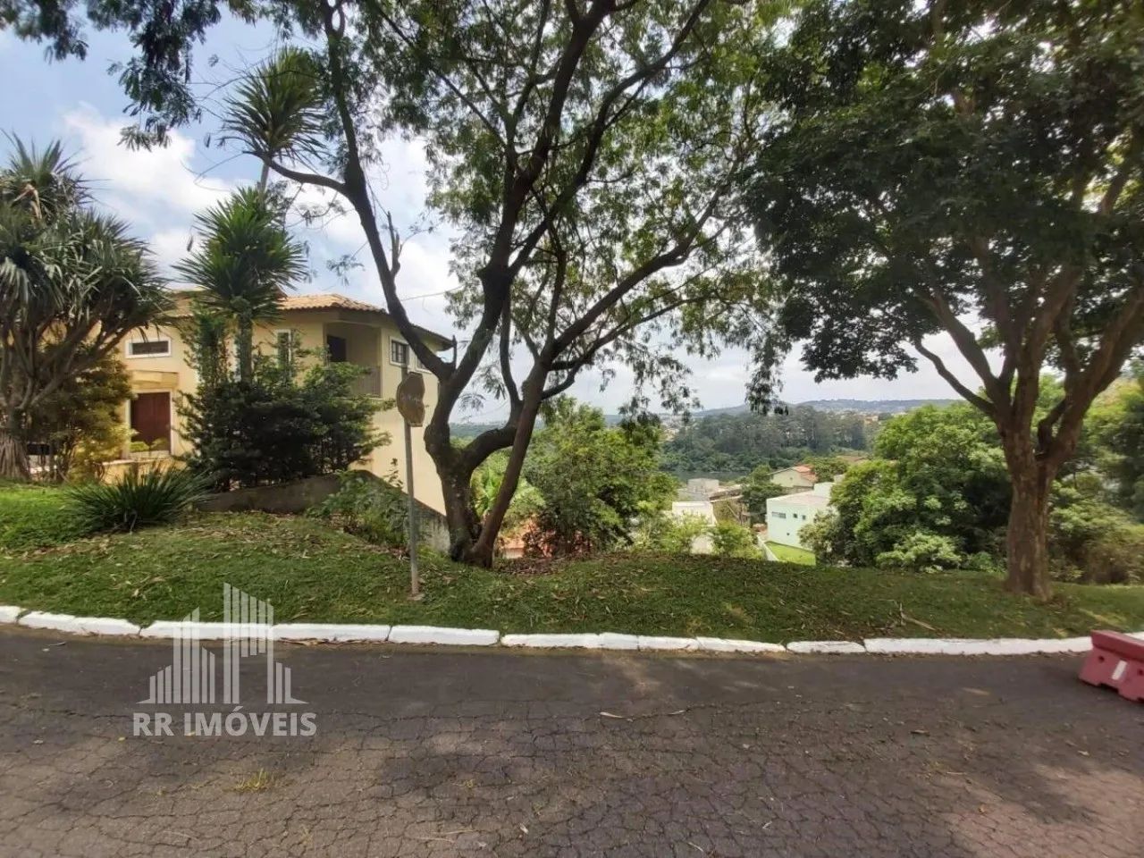 RR6281 Terreno 550m² CONDOMÍNIO RESIDENCIAL TARUMÃ - OPORTUNIDADE - Ótima Localização - Sa