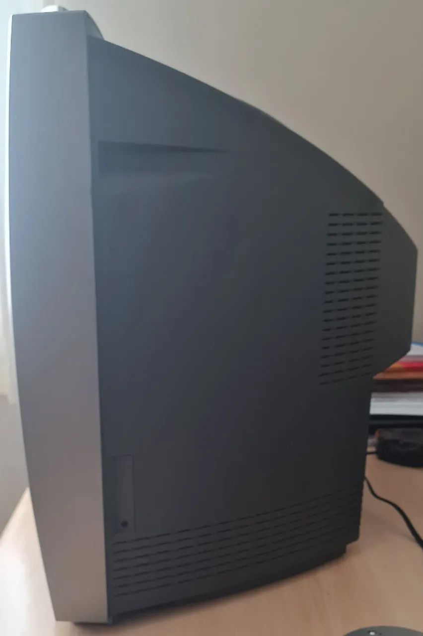 TV de tubo 29 polegadas Philips 29PT4643 - Foto 2