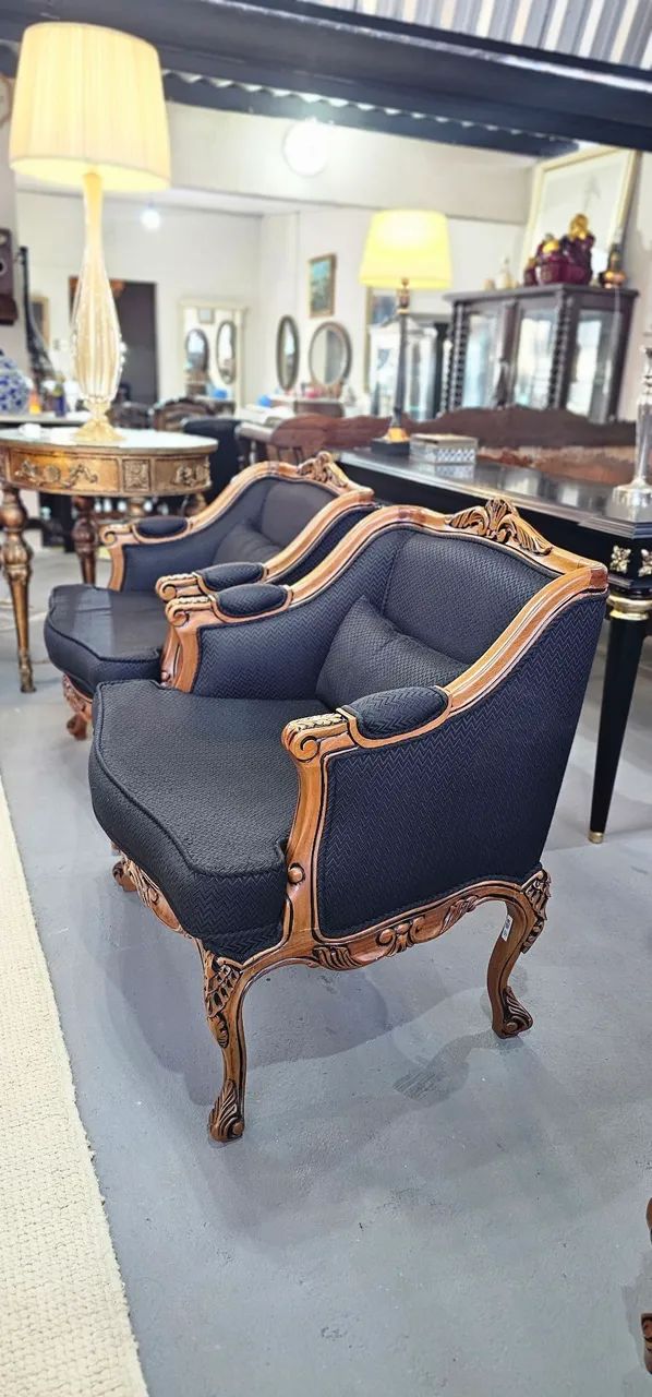 Moveis luxo, 4 poltronas clássicas alto padrão - Foto 3