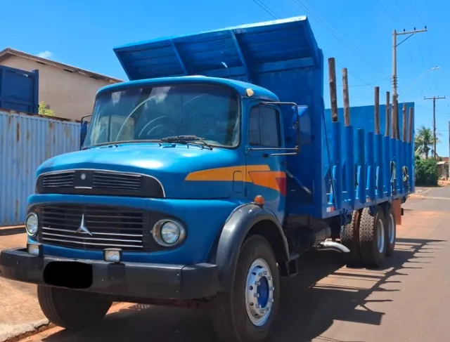Vendo caminhão 2219 traçado com motor do 2318 revisado ano:84