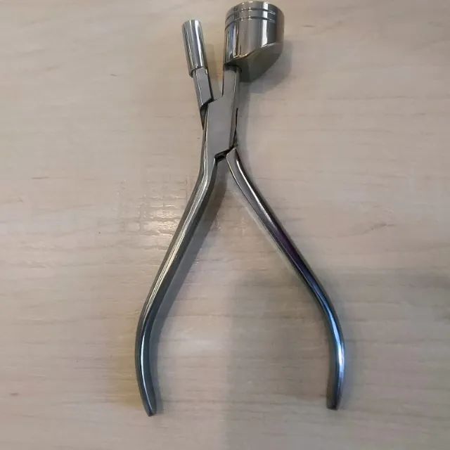 Alicate Ortodontico Multifuncional 