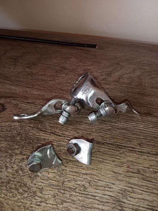 Guias e puxadores freio Caloi 10  - Foto 2