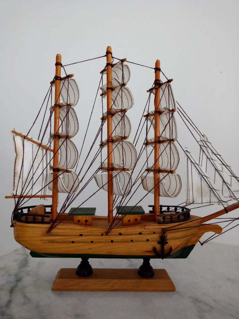  Navios Decorativos em Madeira