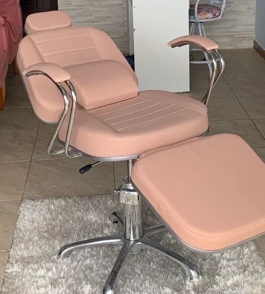 Cadeira reclinável para maquiagem ou sobrancelhas 