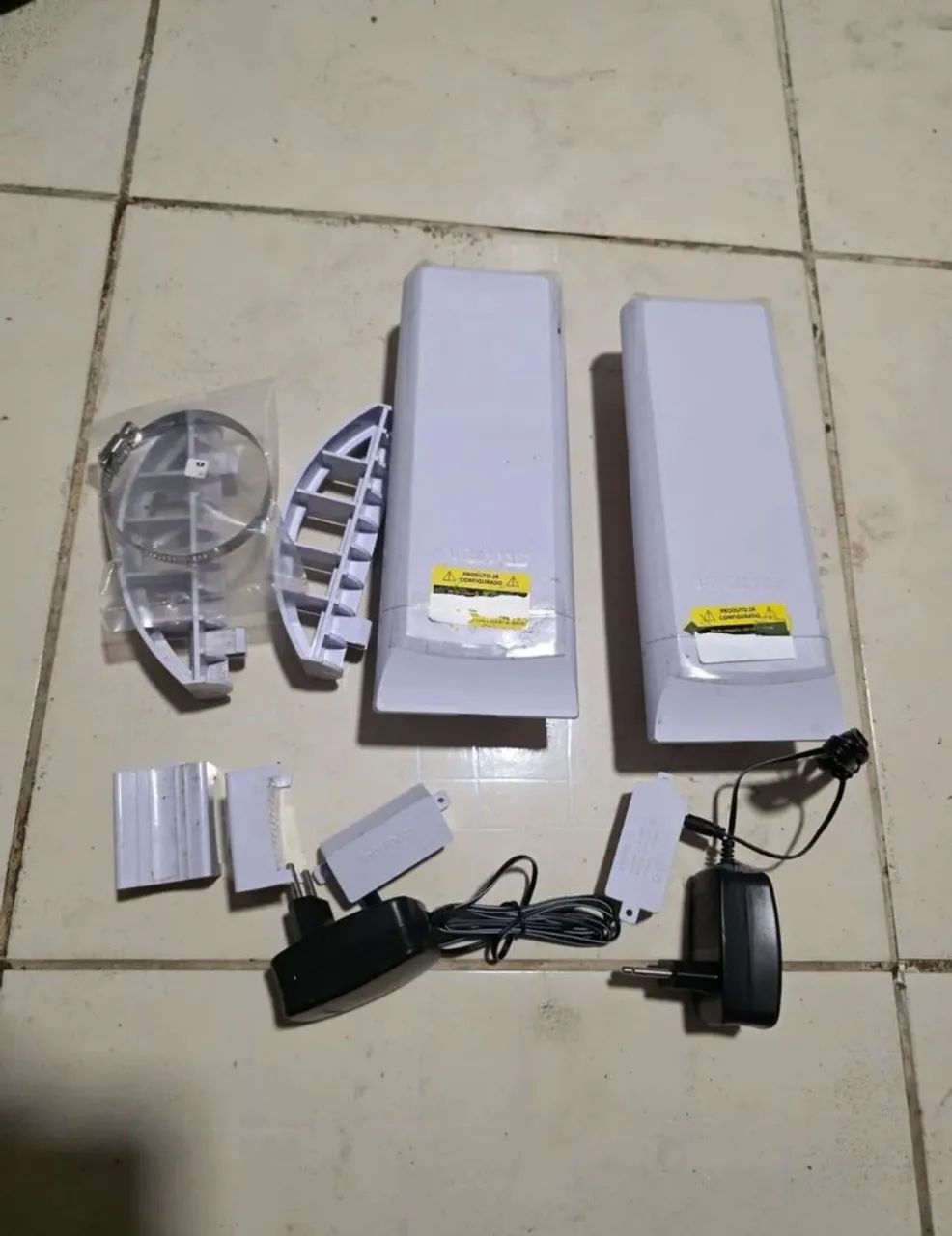 Kit wom mimo intelbras 5a 2 câmera hikvision 720P 2.8mm