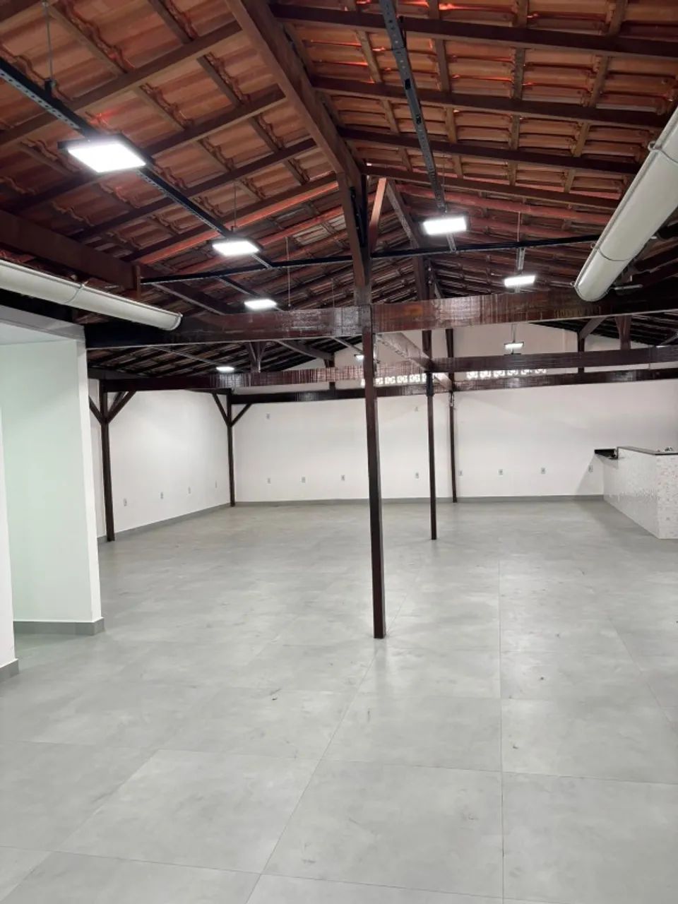 Alugo ponto  180m2 - Foto 2