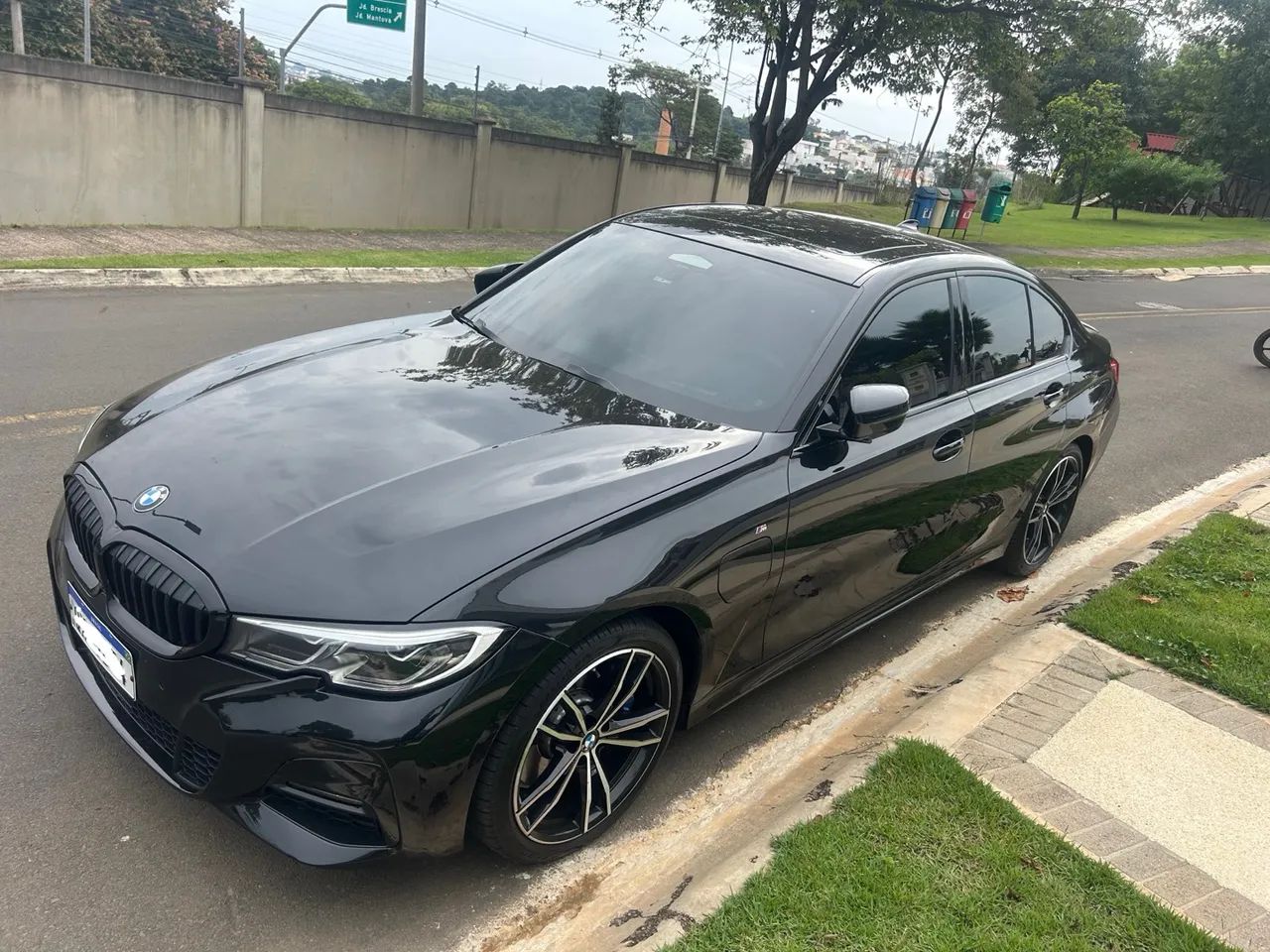 BMW Maravilhosa!!! Aceito troca por carro de menor valor ou imóvel no litoral 