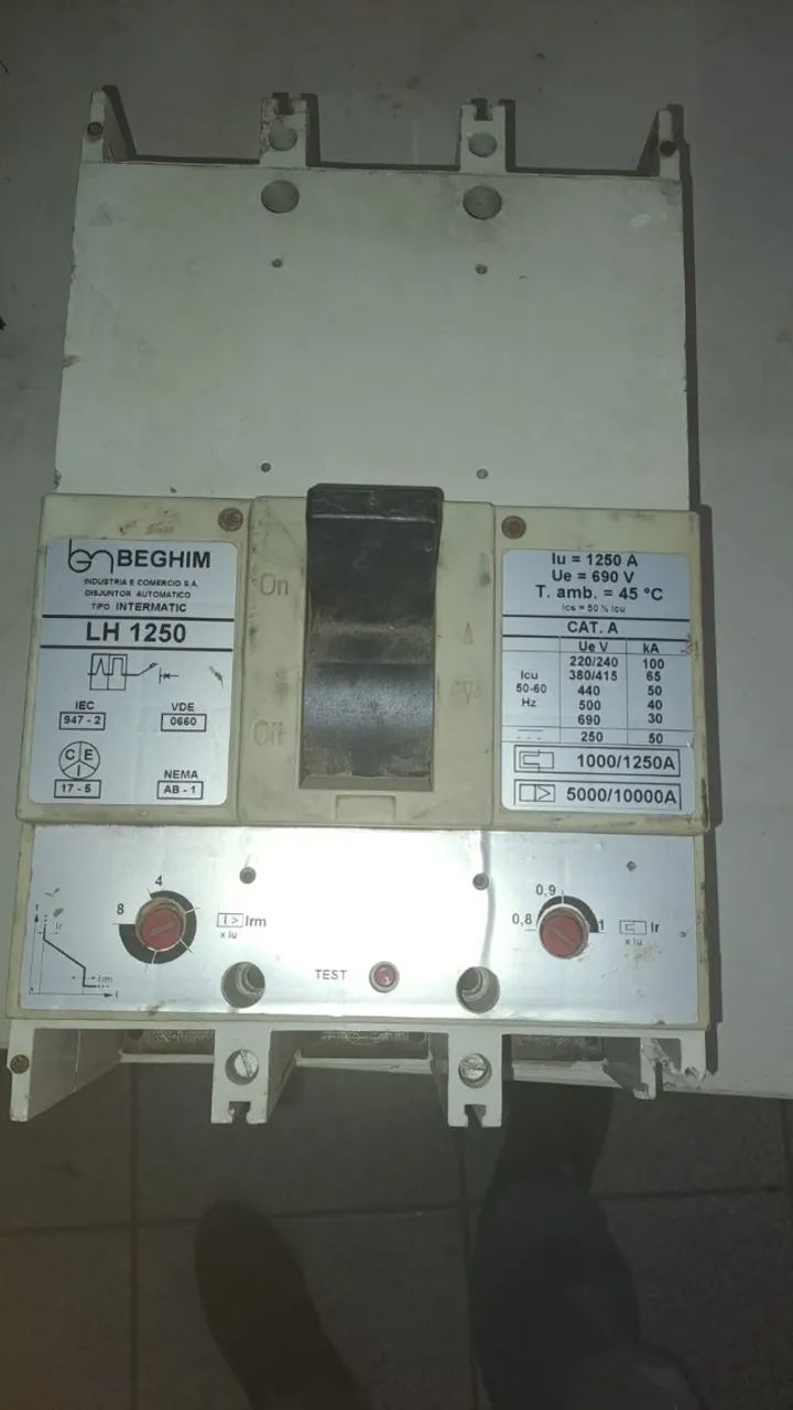 DISJUNTOR64520794958850120