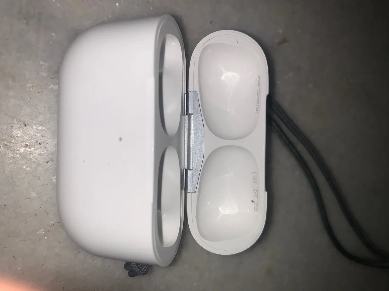 Estojo AirPods original de carregamento