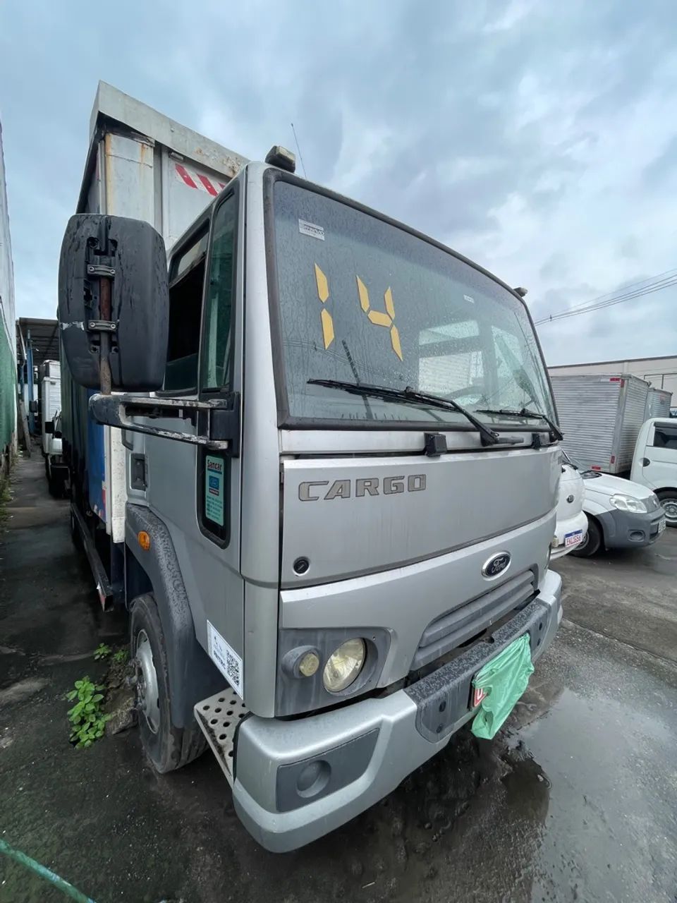 Ford cargo 1317 Completo