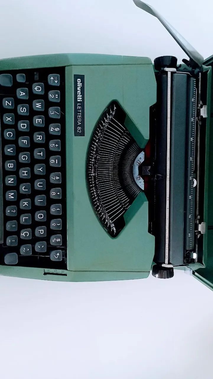 Máquina de datilografar  - Foto 2