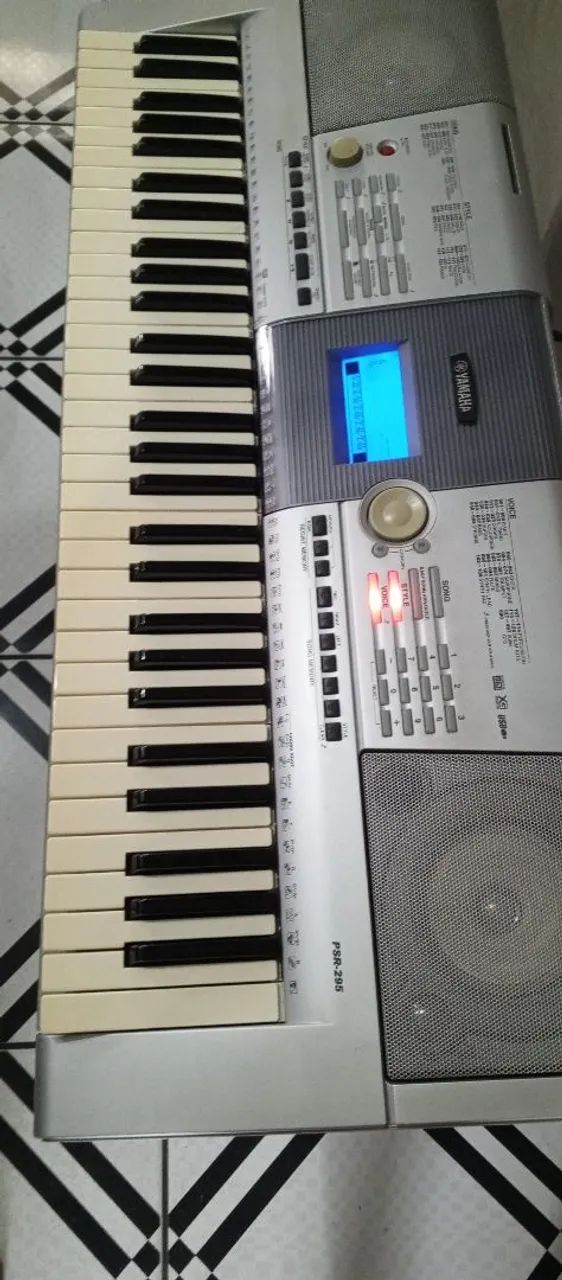 Teclado Yamaha PSR-295 - Foto 4