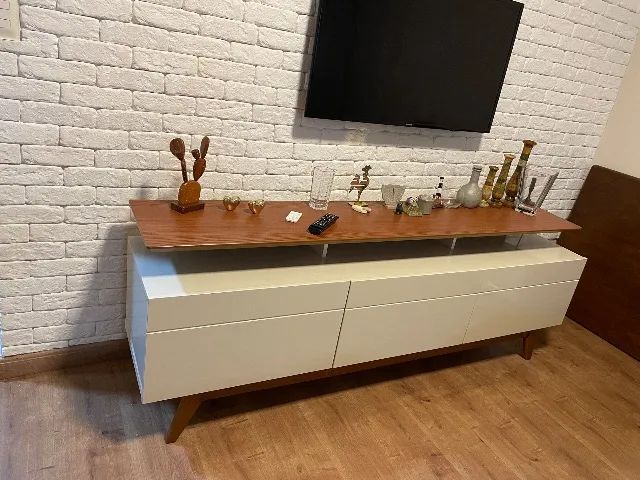 Rack para TV em MDF Freijó e Off White 