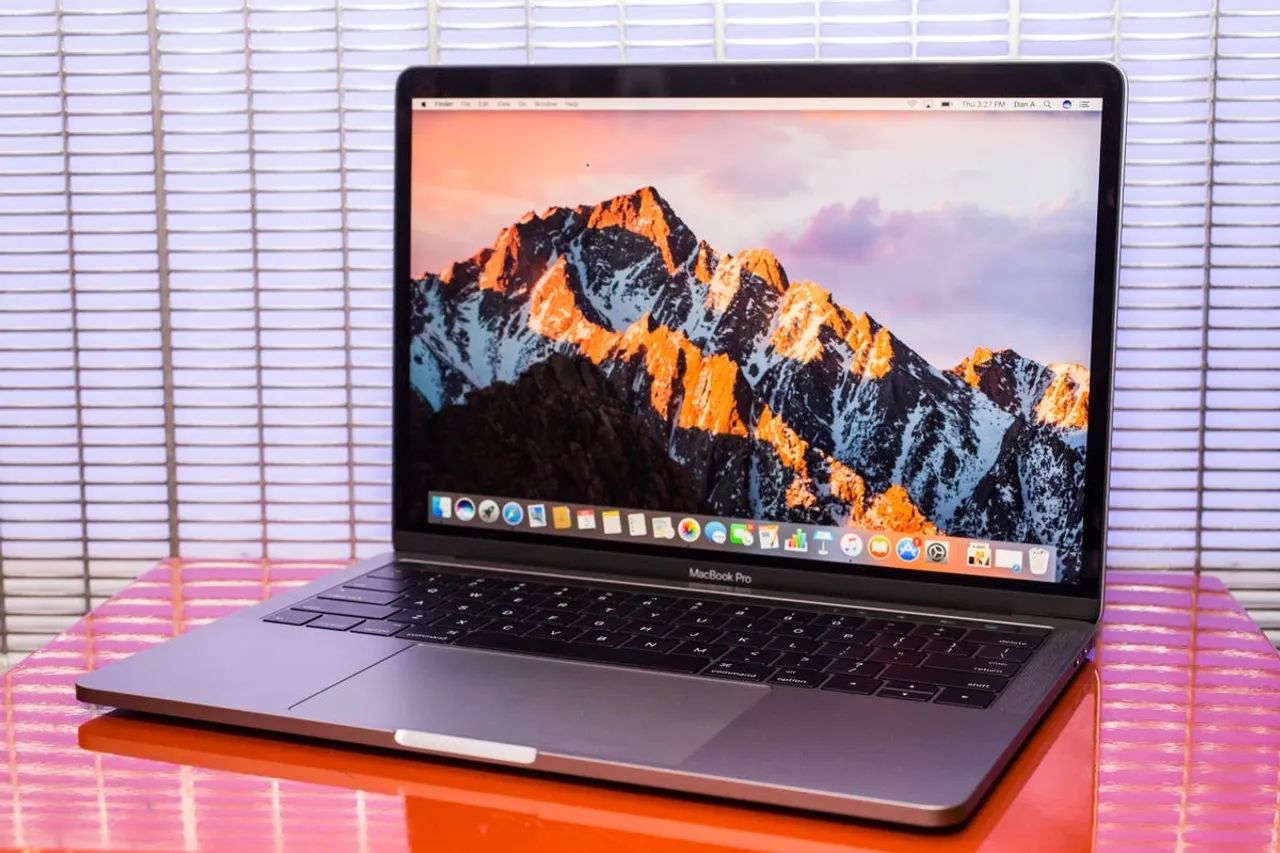 MacBook PRO 13 inch 2018 - Notebooks - Pechincha, Rio de Janeiro
