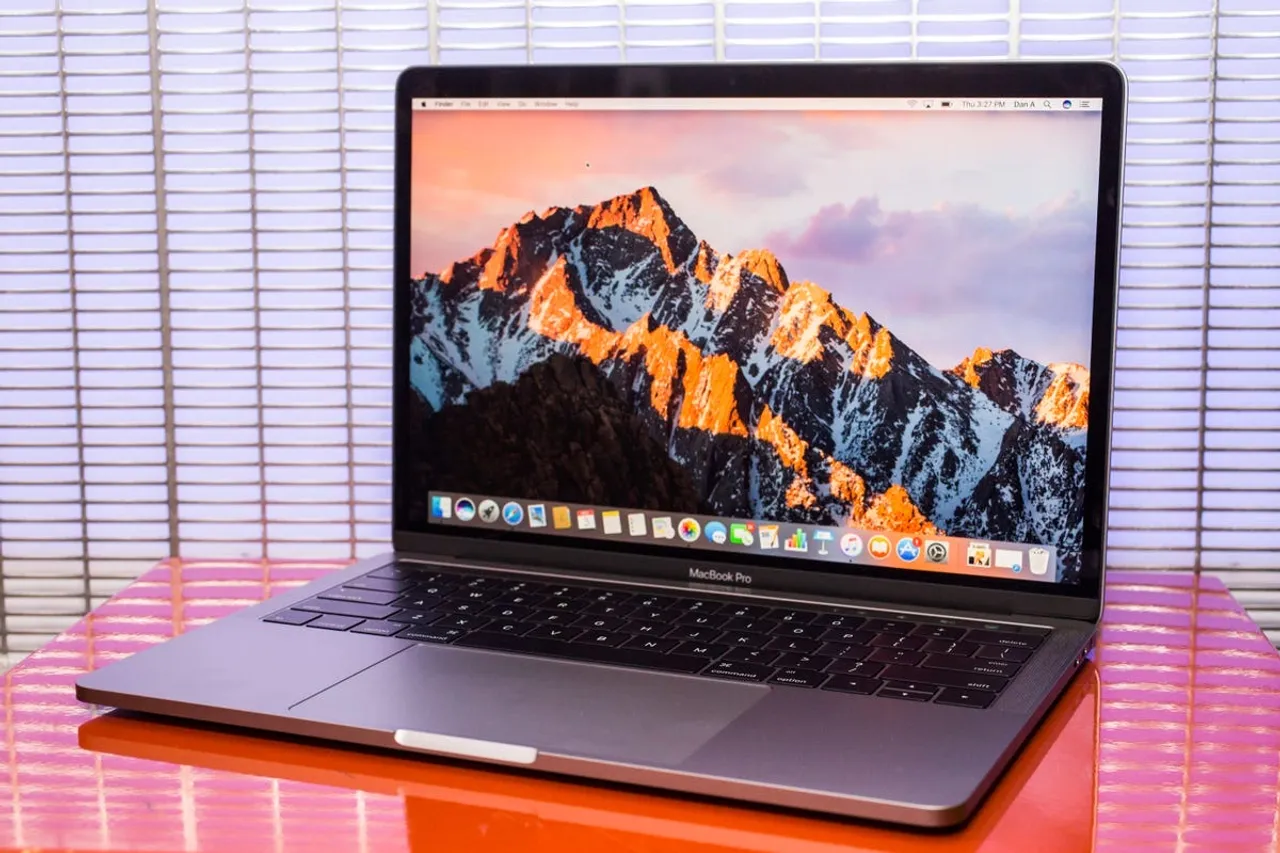 macbook 13 2018