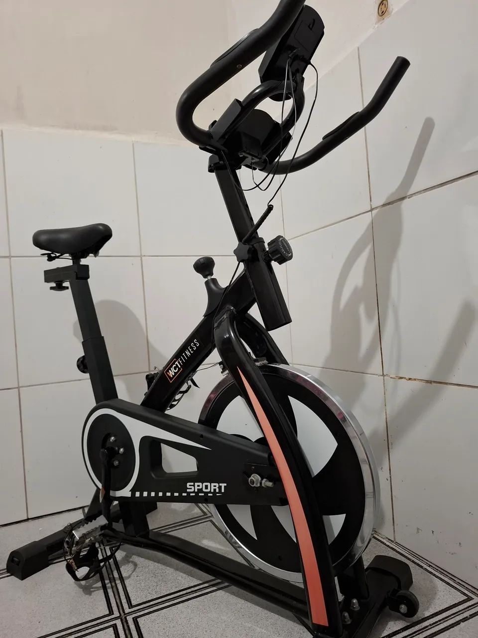 Bike de spinning, com Bluetooth