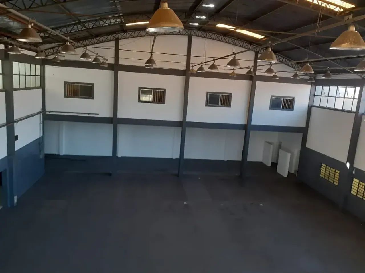OPORTUNIDADE IMPERDÍVEL PARA SUA EMPRESA! GALPAO 2.000 M2 - Foto 4