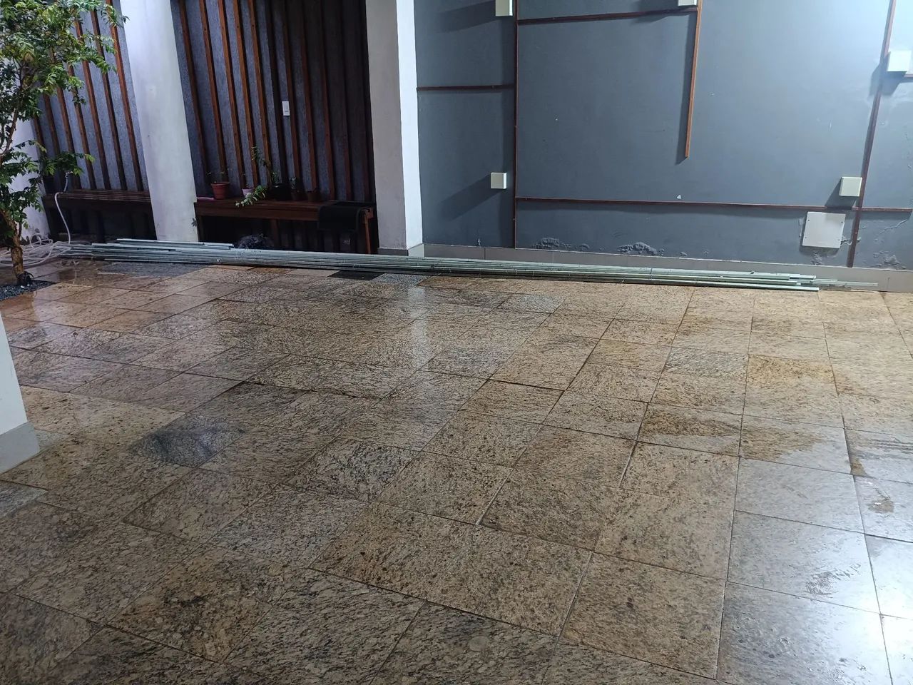 Vende se de urgência 