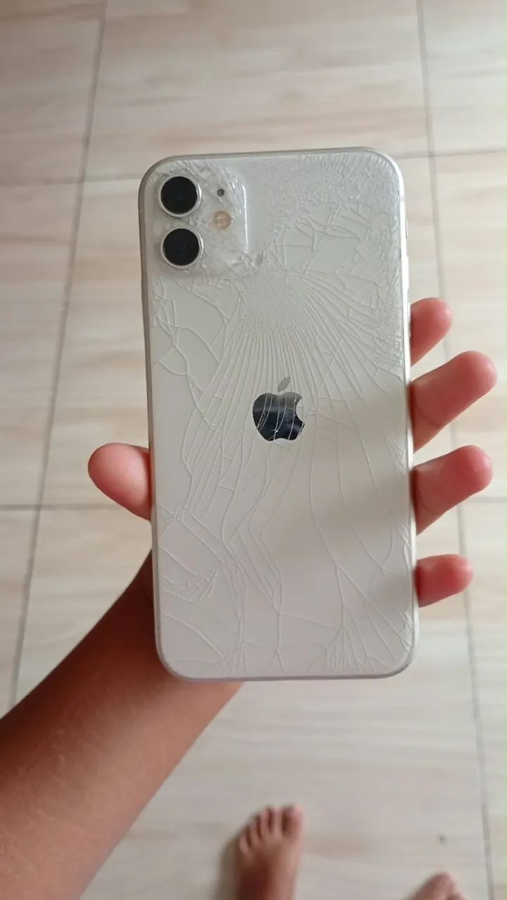 iPhone 11  - Foto 2