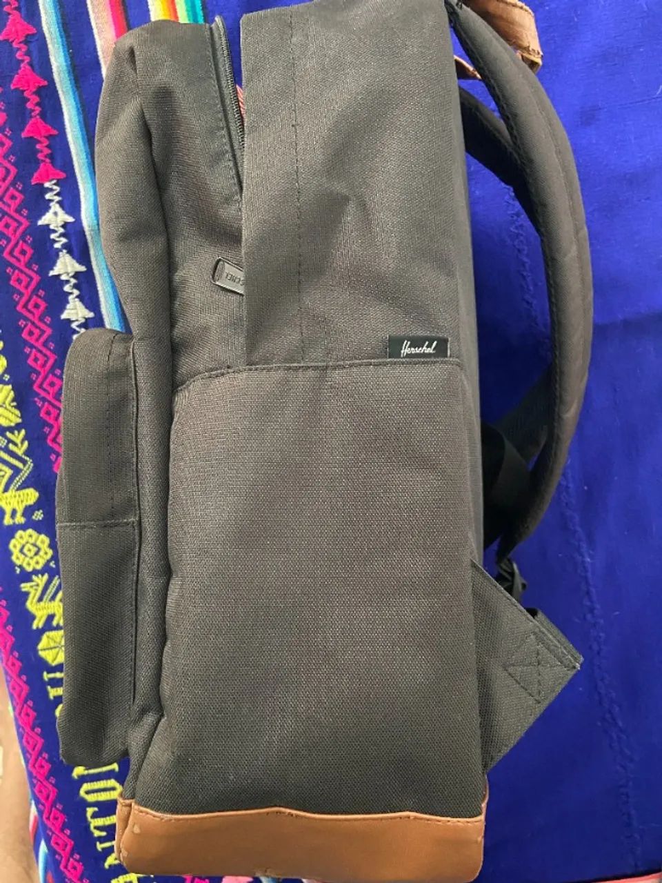 Mochila Herschel Pop quiz usada - Foto 5