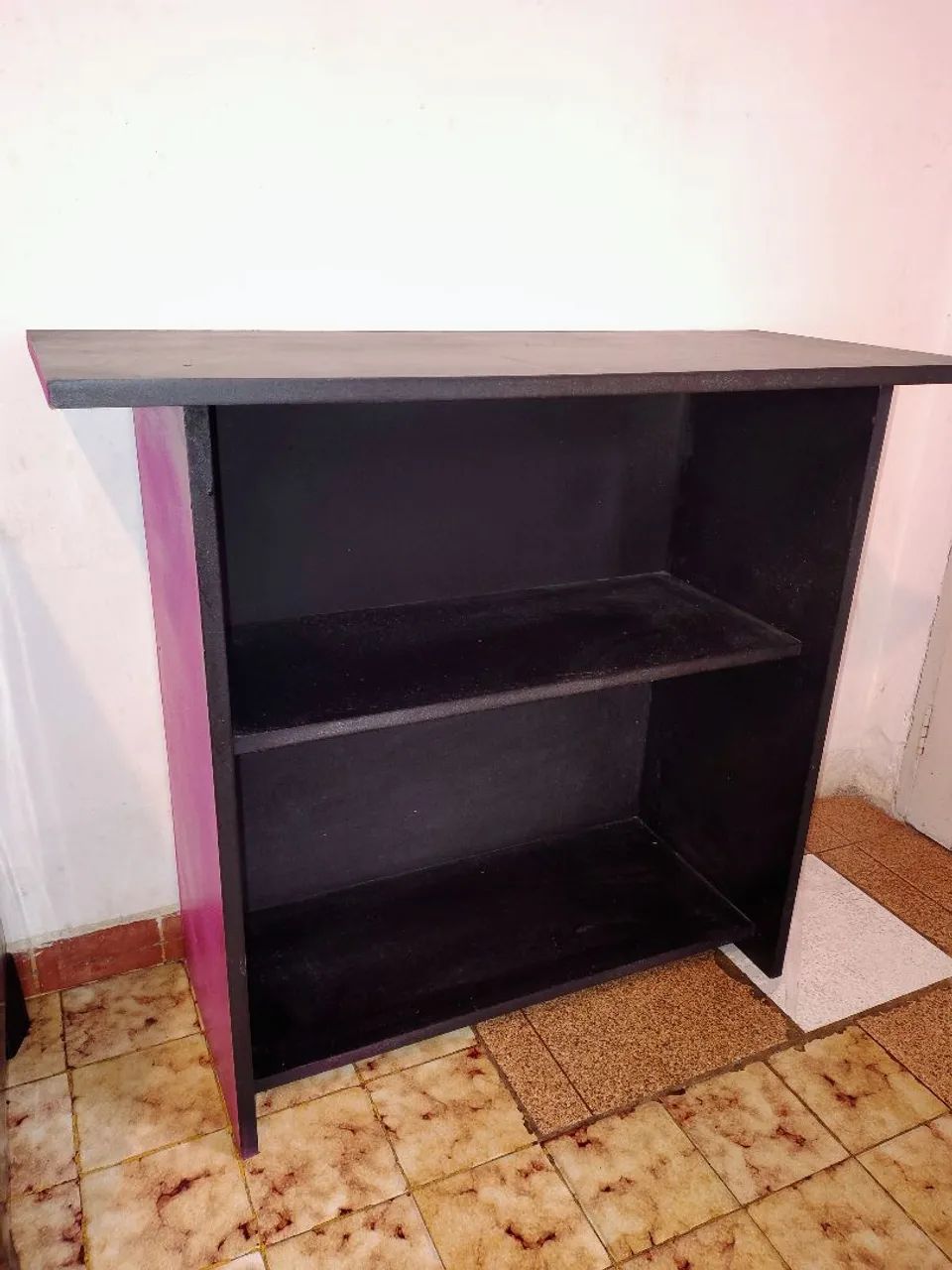 Estante de madeira pura