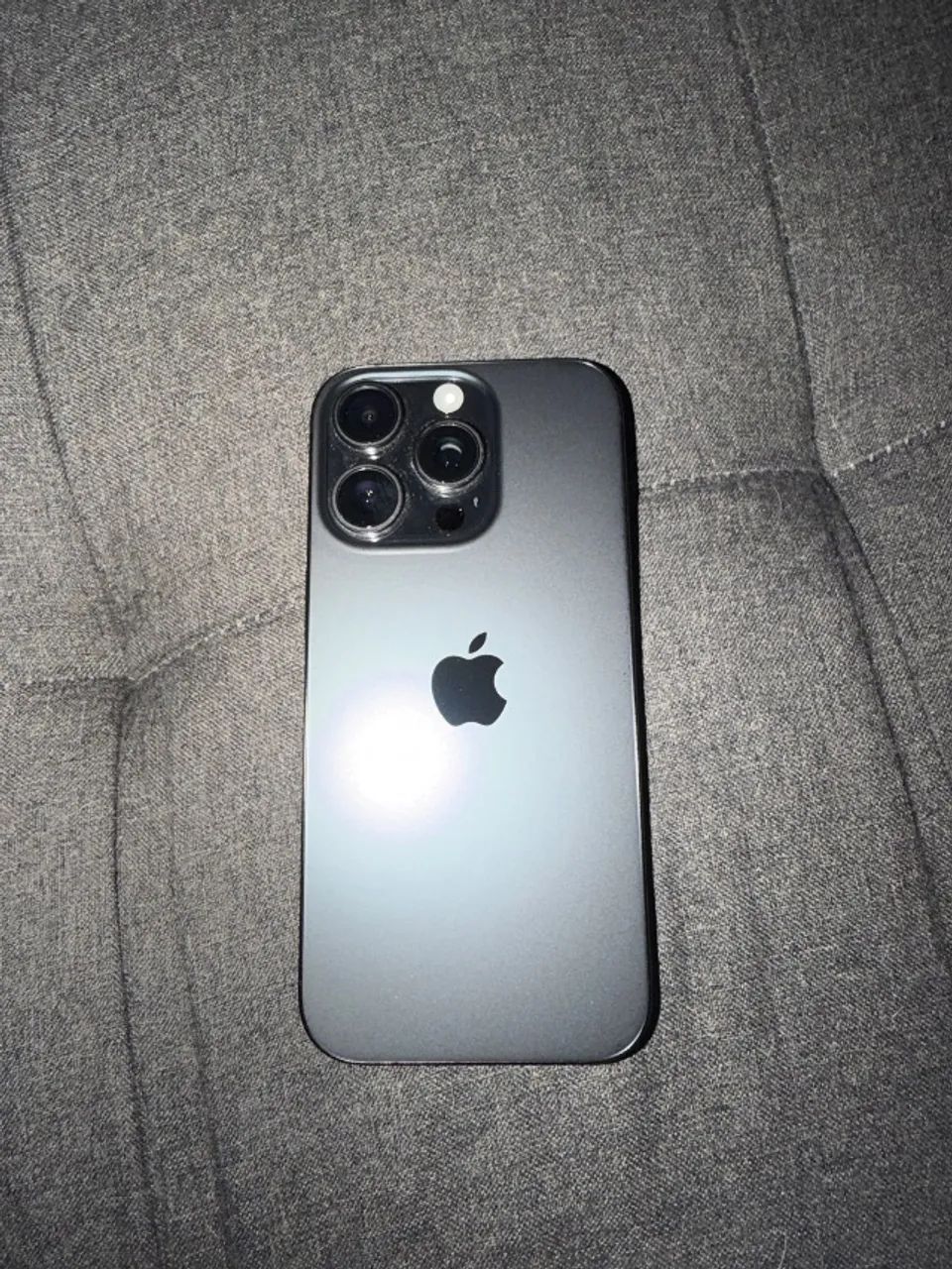 iPhone 16 pro 250 gigas 90% da bateria 