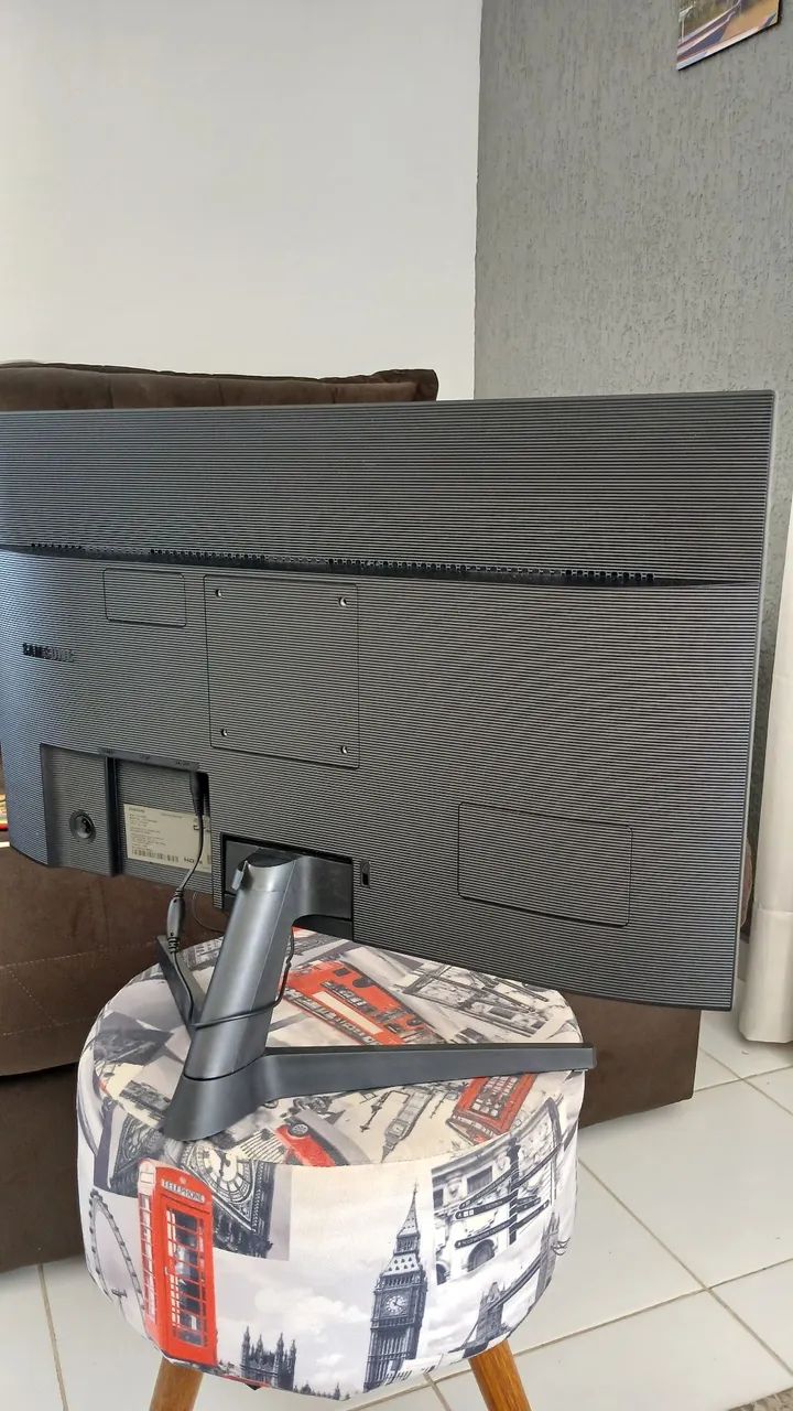 Monitor Samsung T350 27"  - Foto 5