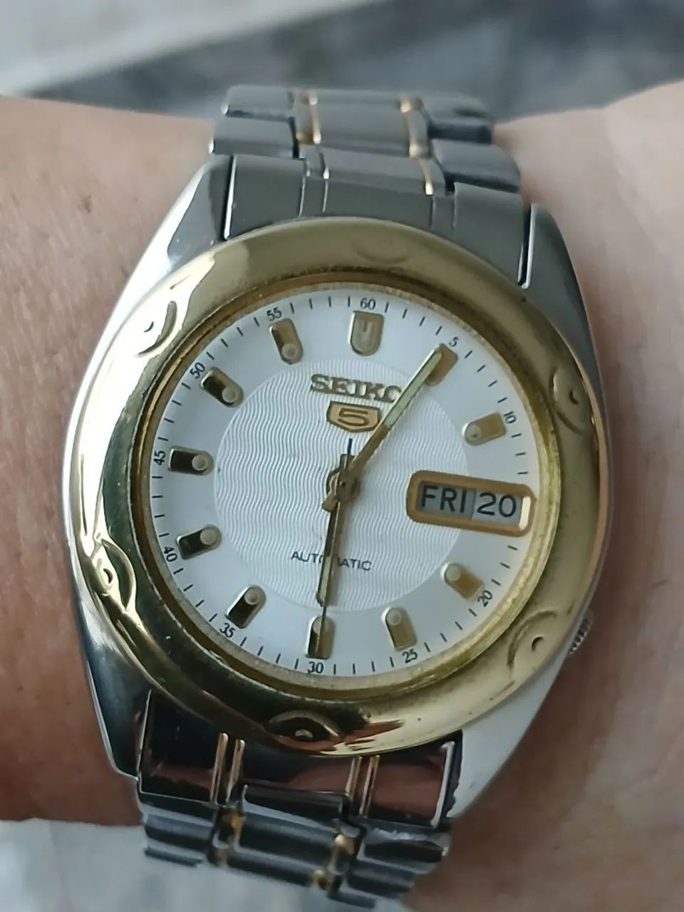 Belíssimo relógio antigo original SEIKO 5, automático,  vintage anos 80