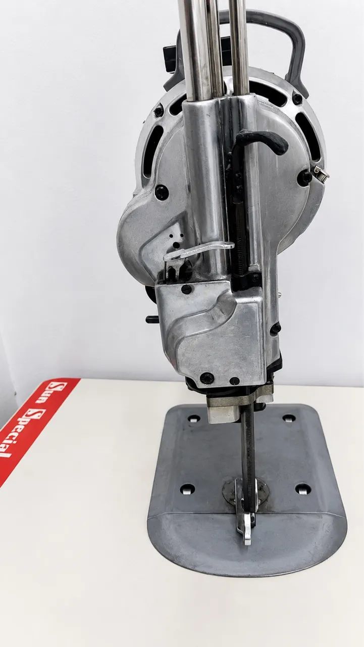 Máquina de corte de tecido  - Foto 2