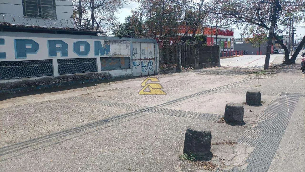 BANGU | Prédio Comercial