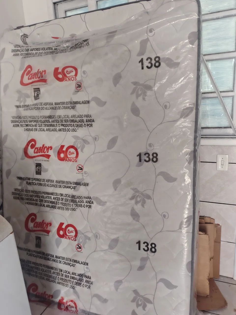 Cama com madeira maciça, Mais Colchão  - Foto 5