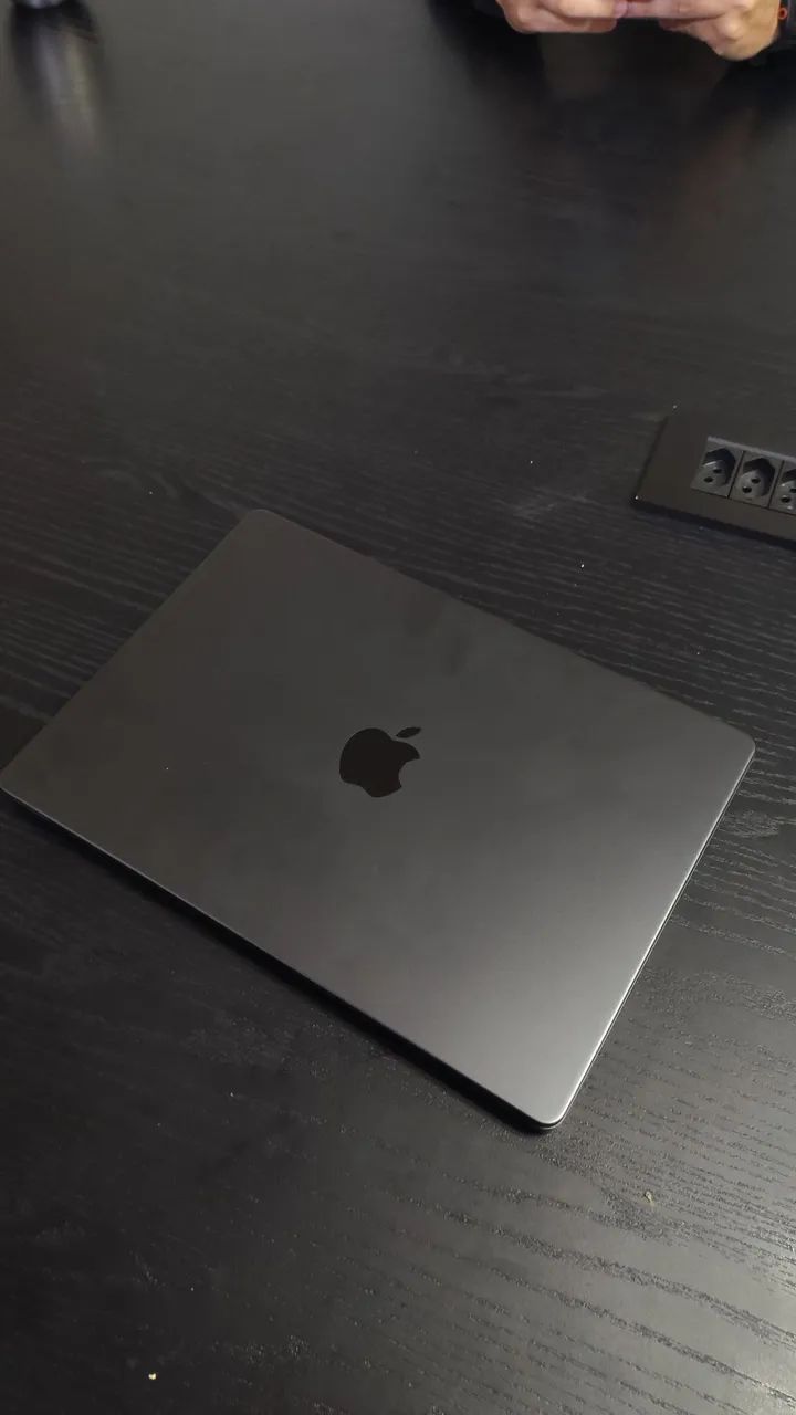 MacBook PRO M4 - Foto 3