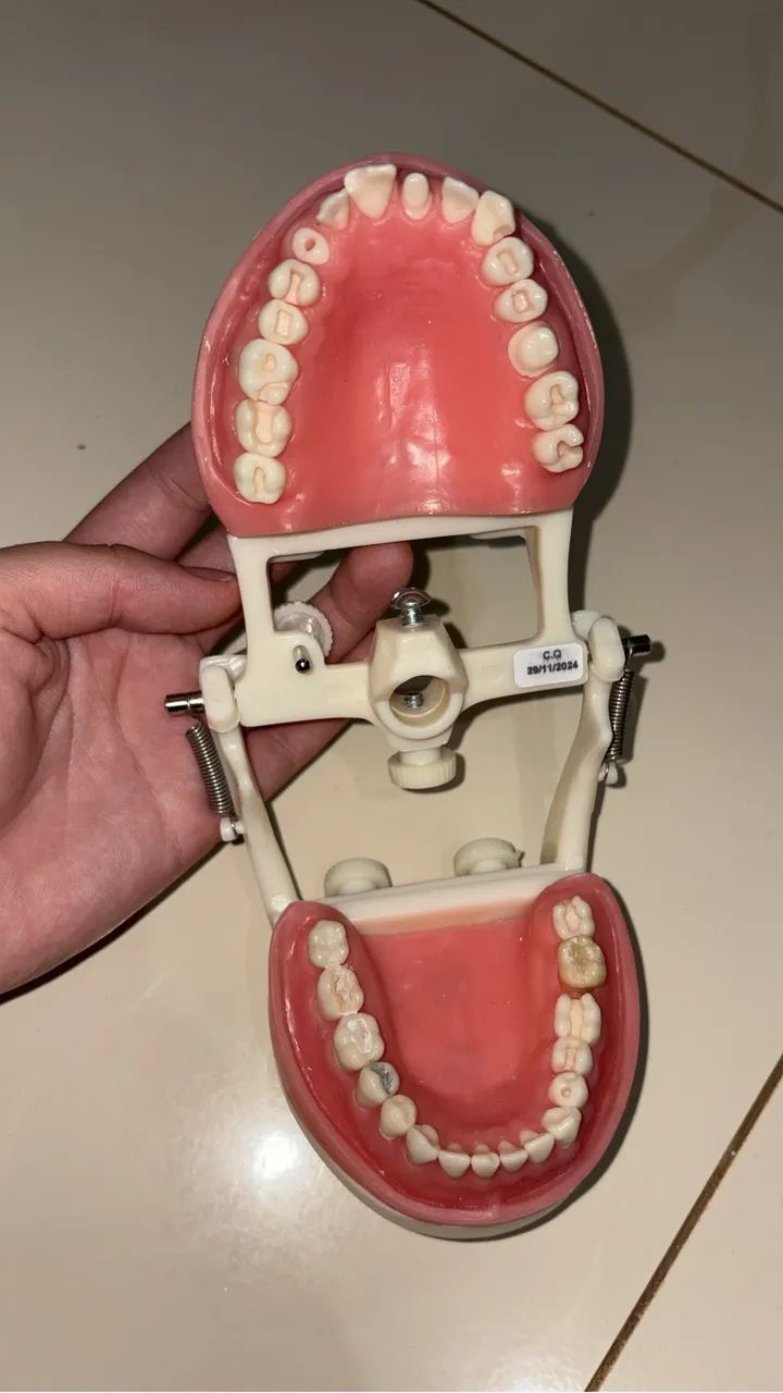 Materiais odontológicos  - Foto 3