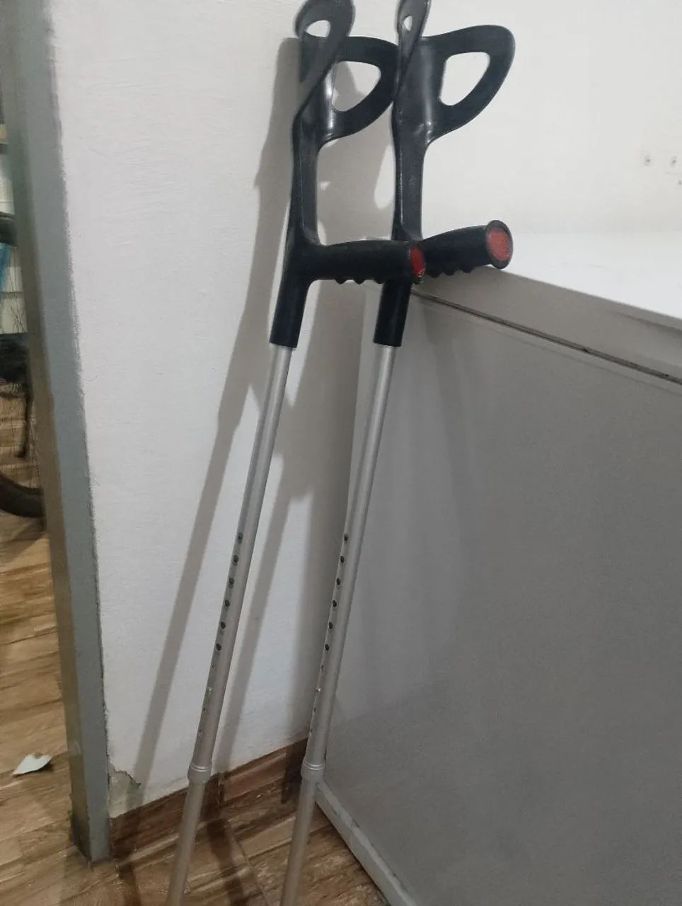 Muletas novas - Foto 2