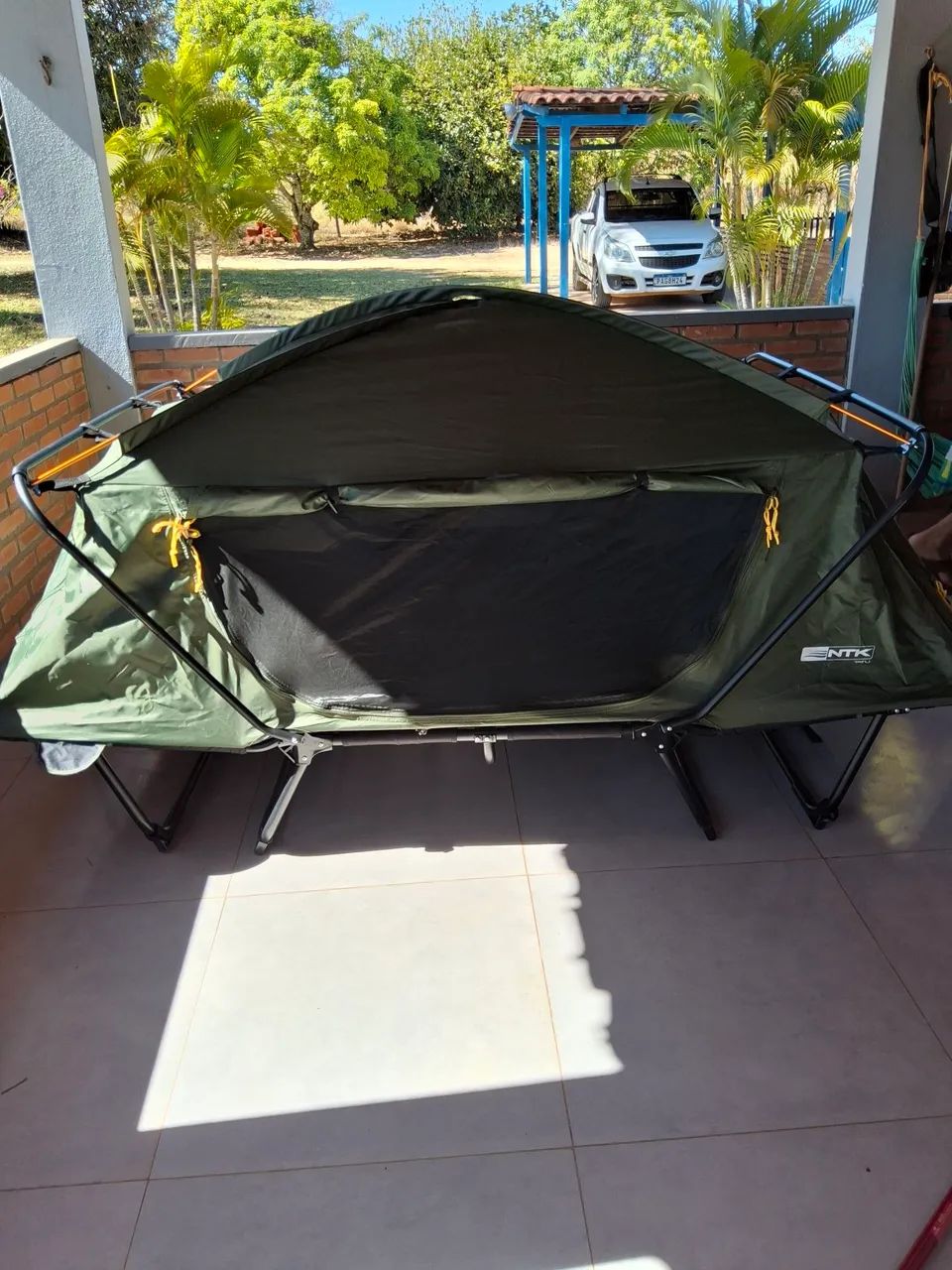 Vendo barraca camping casal suspensa NTK Náutica tatu casal, preta, c/ bolsa, nova. - Foto 2