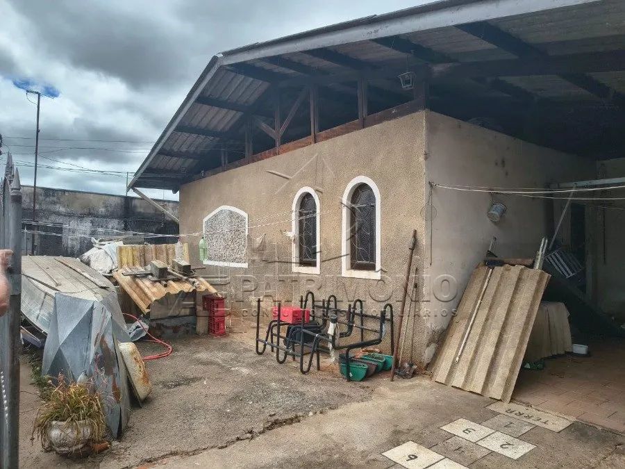 CHACARA COM CASA TERREA 3 QUARTOS - Refúgio
