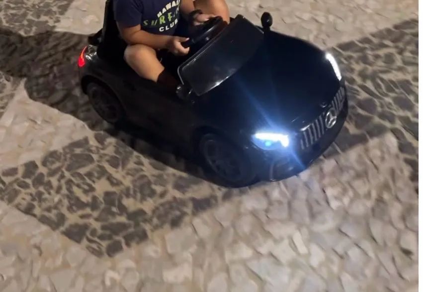 Carrinho de controle elétrico 