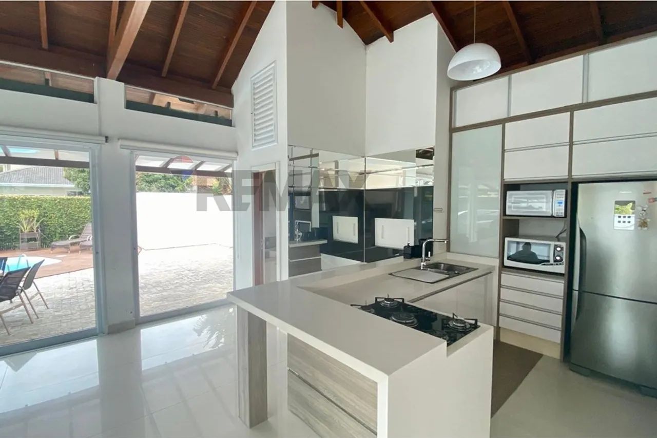 Casa com 4 Suítes em Jurerê para alugar - Foto 3