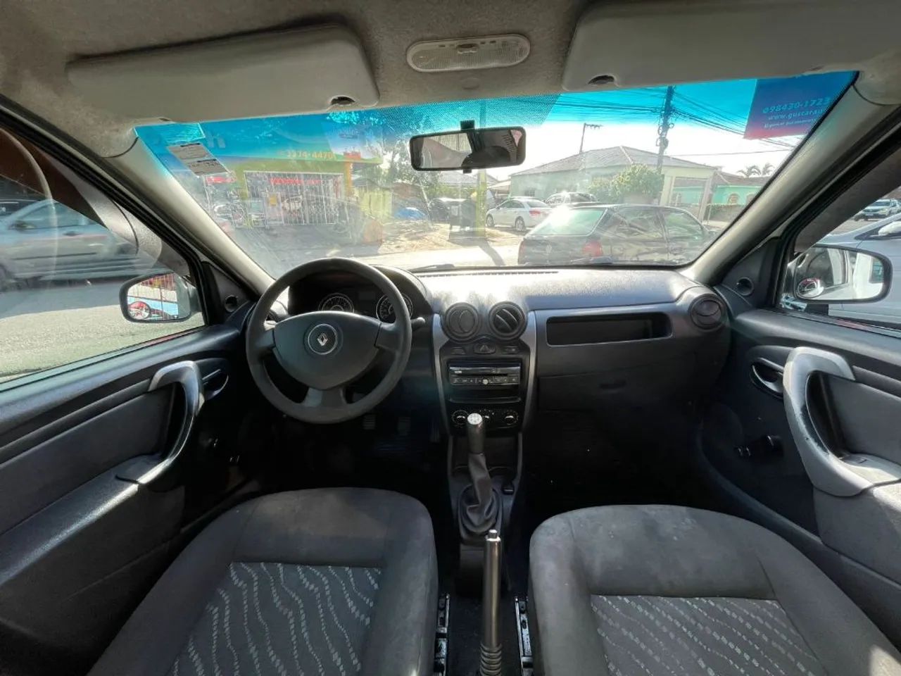 Renault Logan Authentique Hi-flex 1.0 16V 4P 2012 - Foto 4
