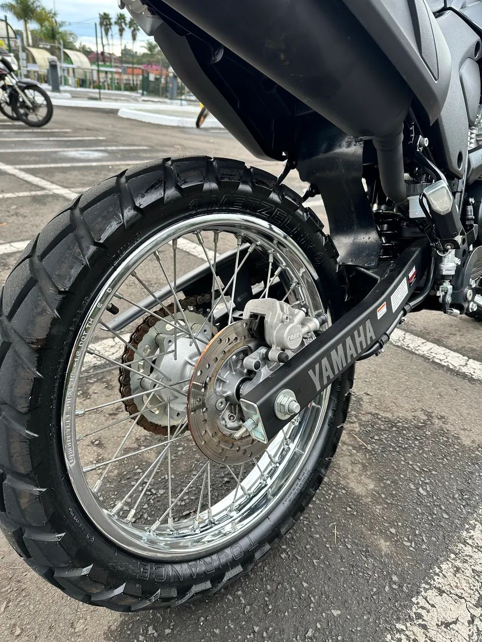 Lander 250cc 2024/Bege - Foto 3