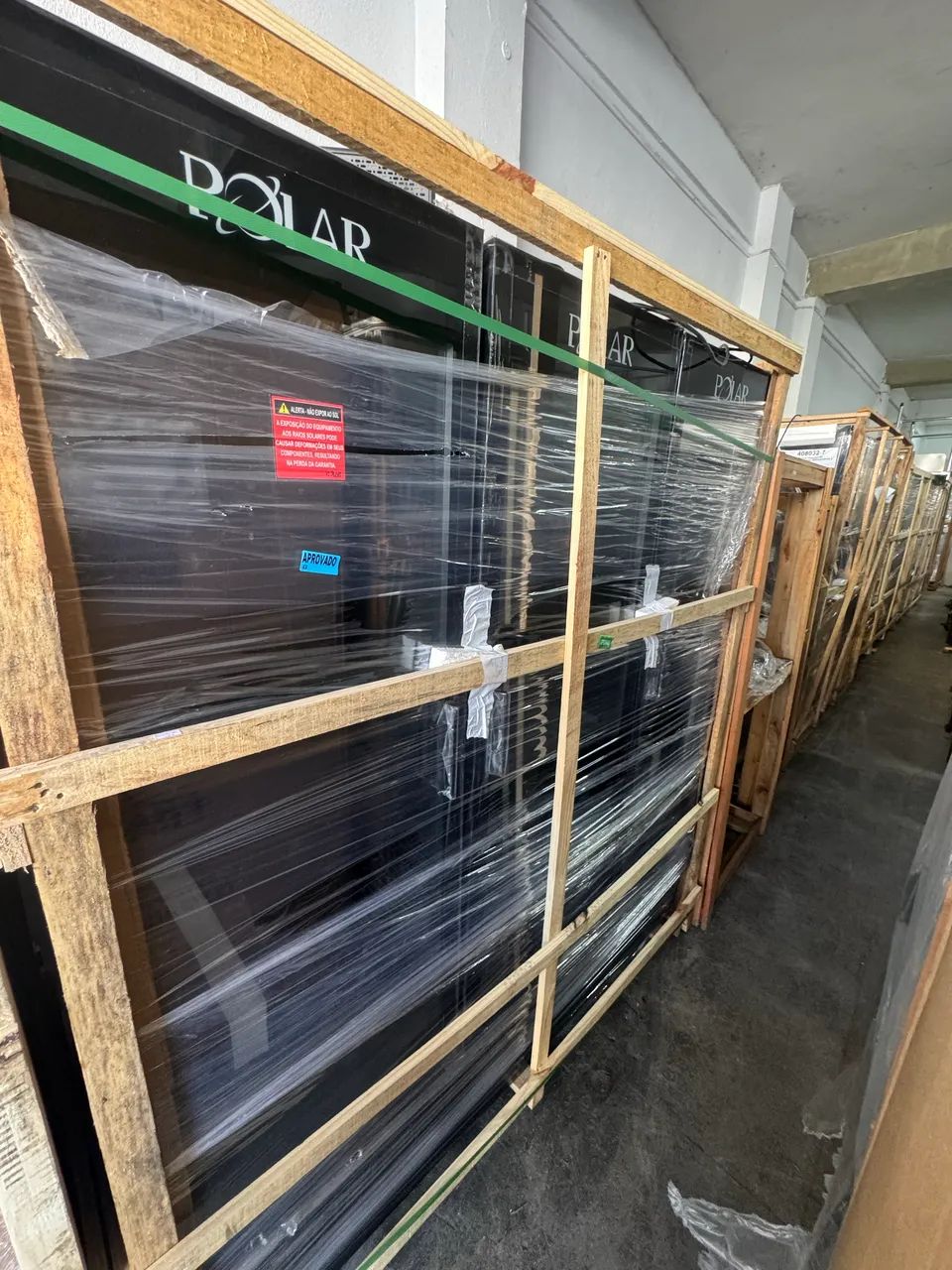 Expositor refrigerado 3 portas Infinite All black Polar - Foto 3
