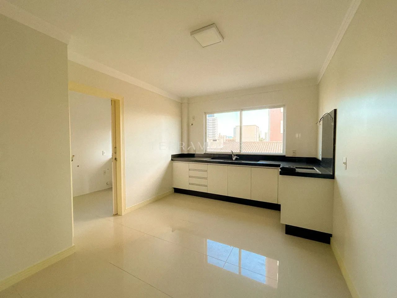 121 m² no Recife com 3 dormitórios e 2 vagas por R$ 770 mil - Foto 2