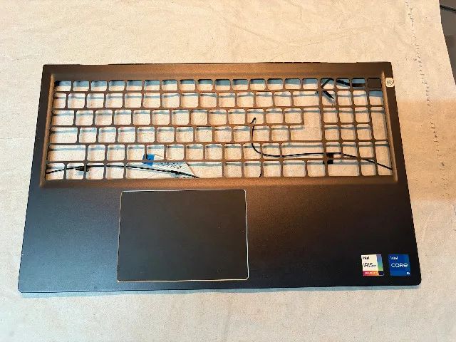 Palmrest  Dell Vostro 5510 com Touch Usado  - Leia
