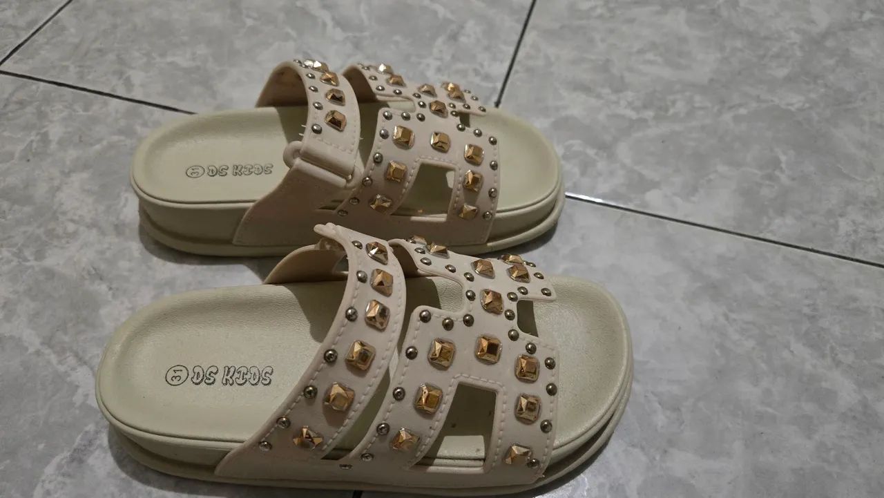 Sandalias infantis - Foto 2