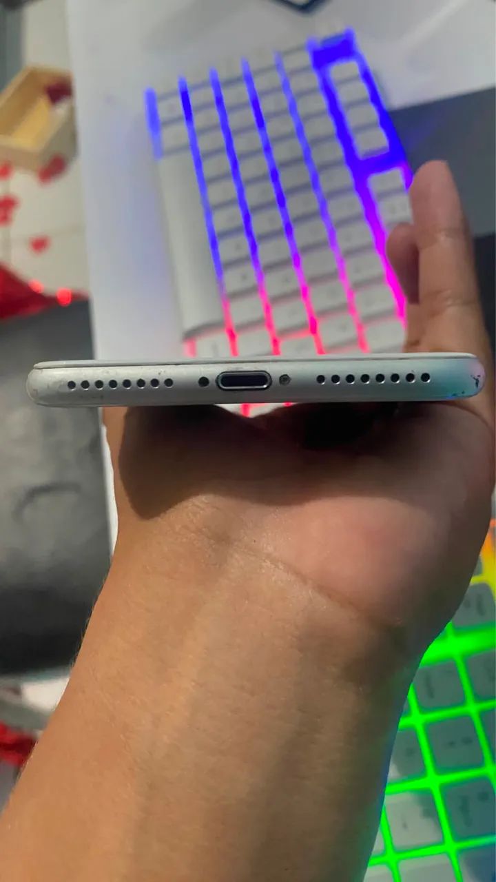 VENDO OU TROCO IPHONE 8plus - Foto 2