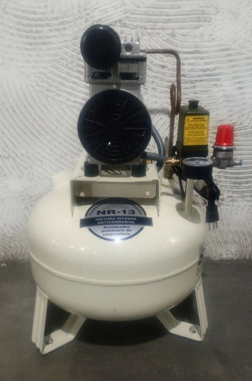 Compressor odontológico  - Foto 3